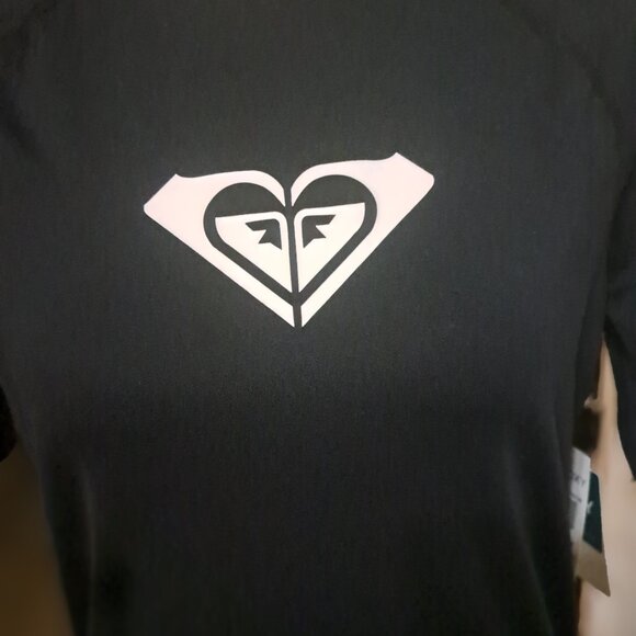 Roxy Rash Guard Whole Hearted UPF 50+ Sort Sleeve XL NWT - Picture 2 of 8